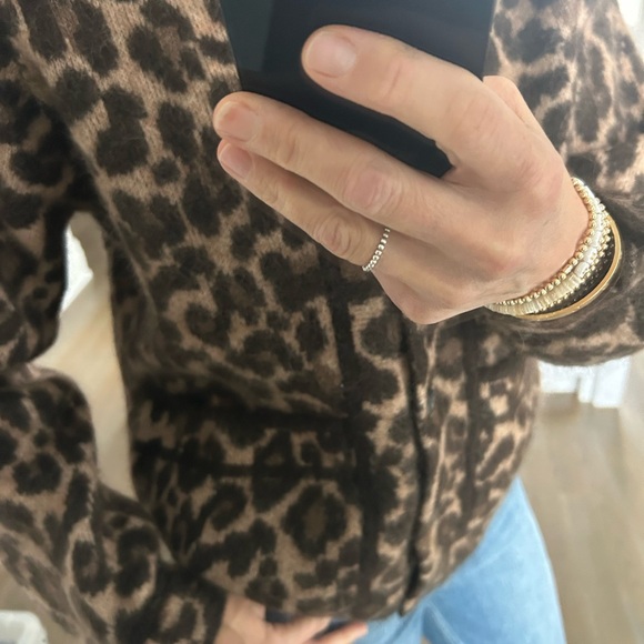 Sezane leopard print wool bomber style cardigan - Picture 2 of 5